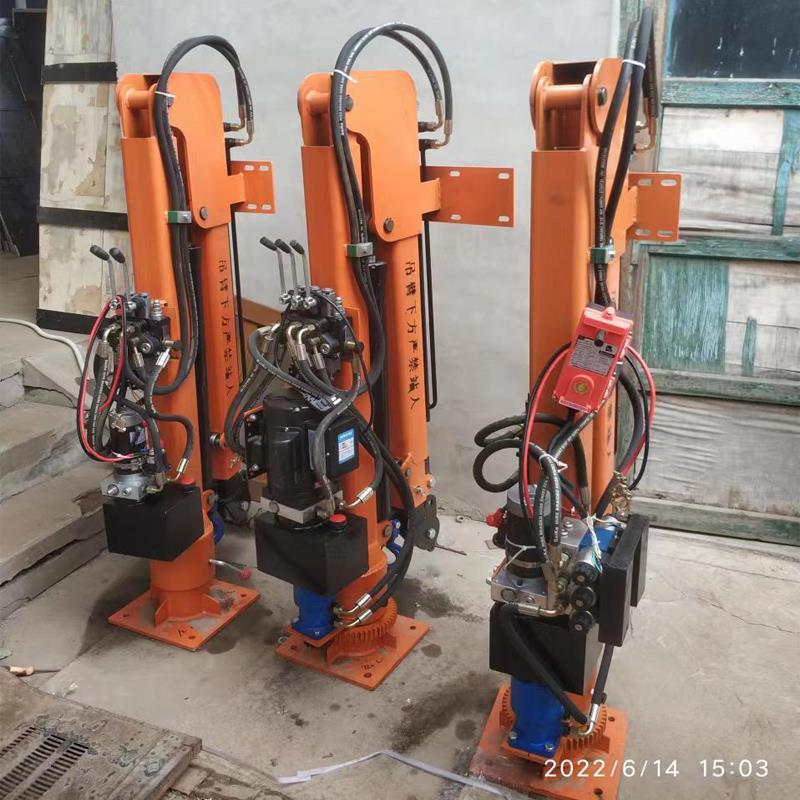 万全区重汽蓝牌随车吊 3.2吨 国六动力强 液压驱动 农用自卸起重机